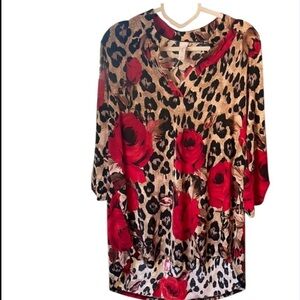 1069. Honeyme‎ Leopard and Red Rose Print Blouse